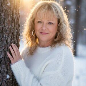 Meet your Posher, Kendra